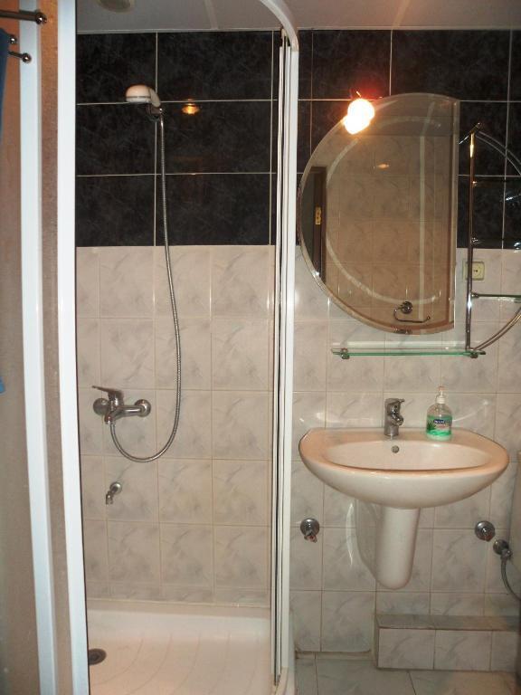 Ереван: Abovyan street by Opera Theater
