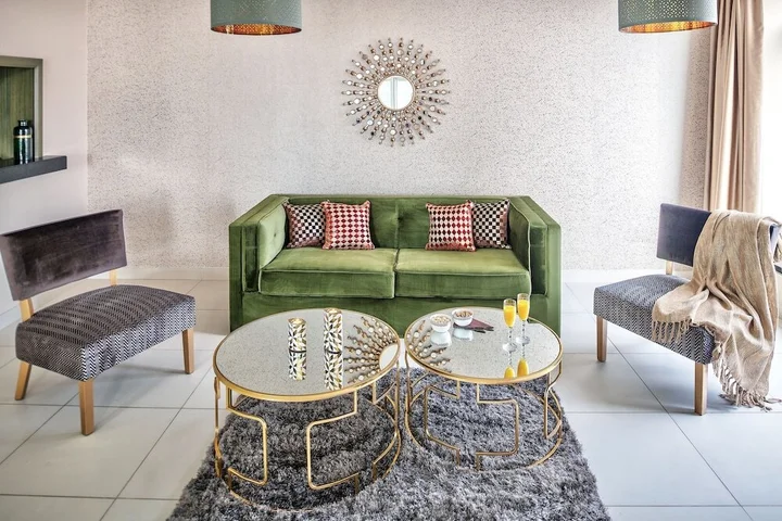 Дубай: Luxury Staycation - Lofts East
