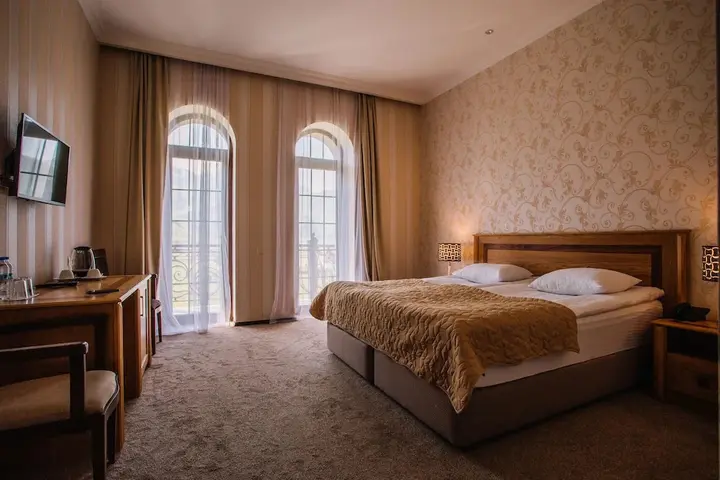 Сно: Hotel Sno Kazbegi