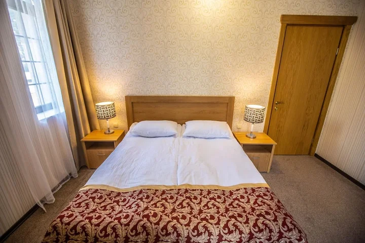 Сно: Hotel Sno Kazbegi
