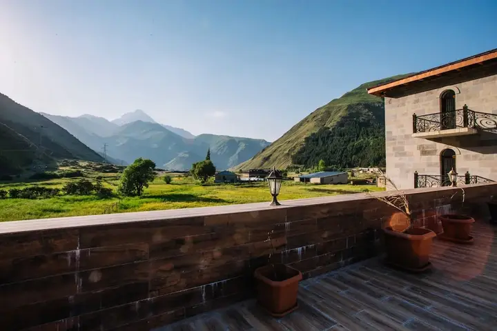 Hotel Sno Kazbegi — фото 1