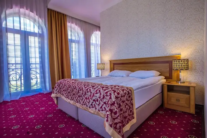 Сно: Hotel Sno Kazbegi