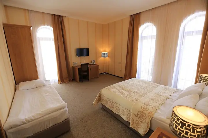 Сно: Hotel Sno Kazbegi