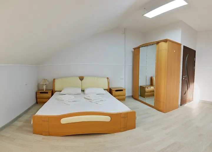 Ереван: Luys Hostel & Tours