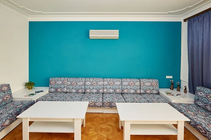 Ереван: Luys Hostel & Tours
