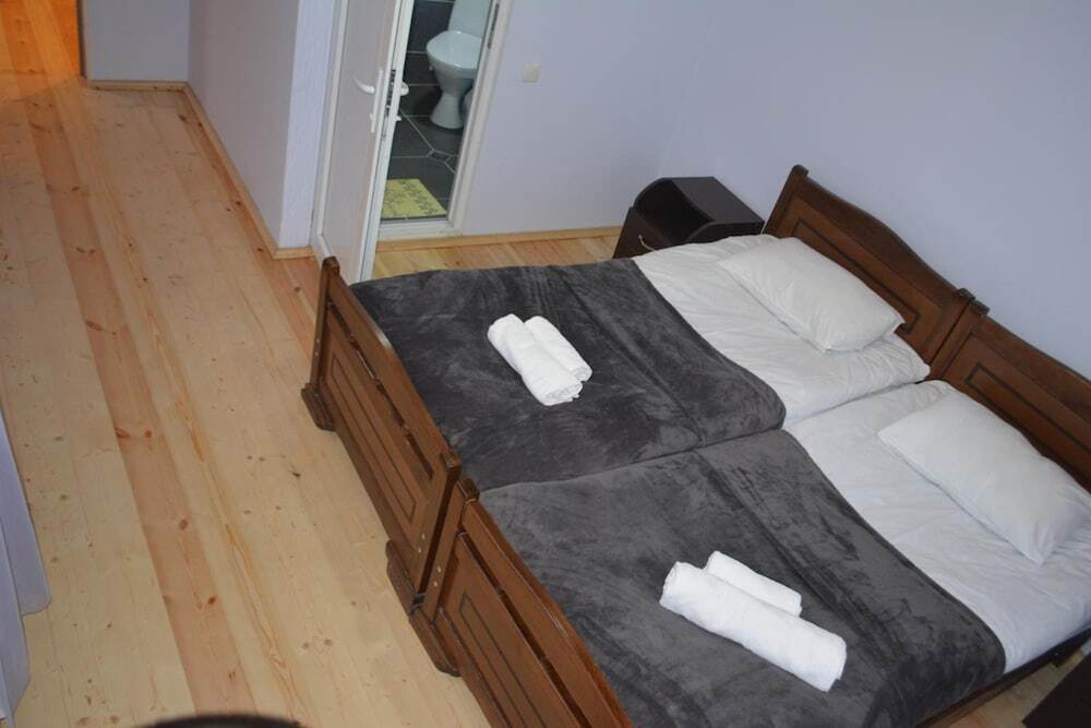 Местиа: Guest House Lashmina