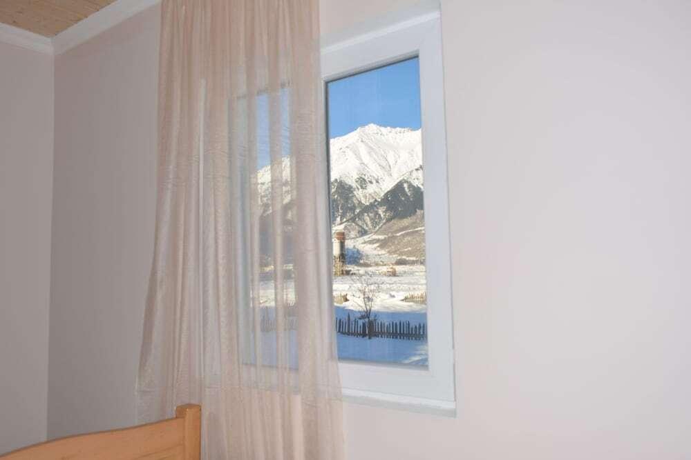 Местиа: Guest House Lashmina