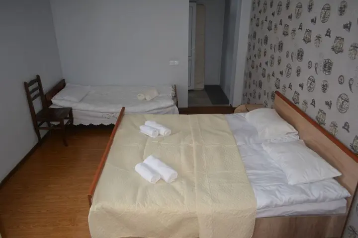 Местиа: Guest House Lashmina