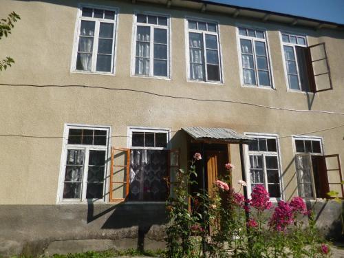 Местиа: Guest House Gabo