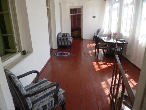 Местиа: Guest House Gabo