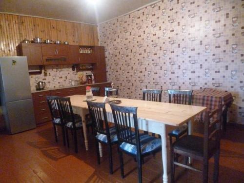 Местиа: Guest House Gabo