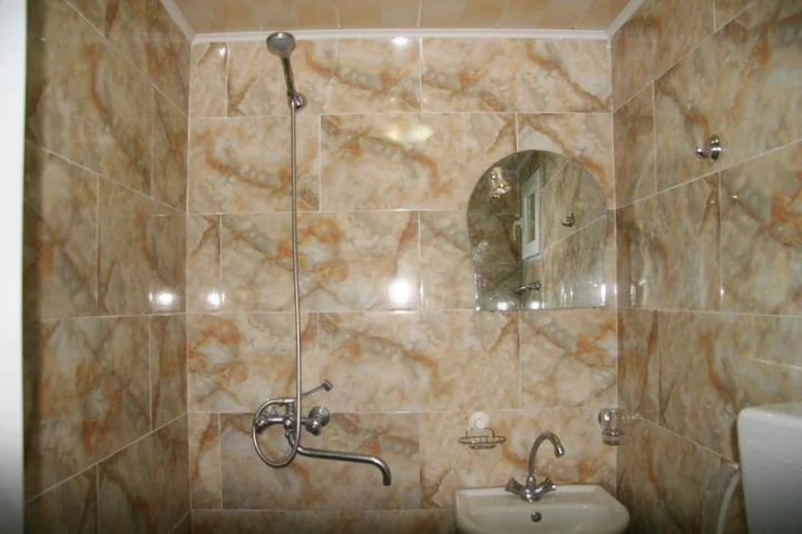 Степанцминда: Guest House Sabauri