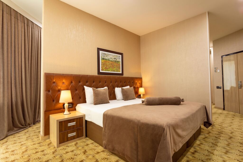 Баку: West Shine Hotel