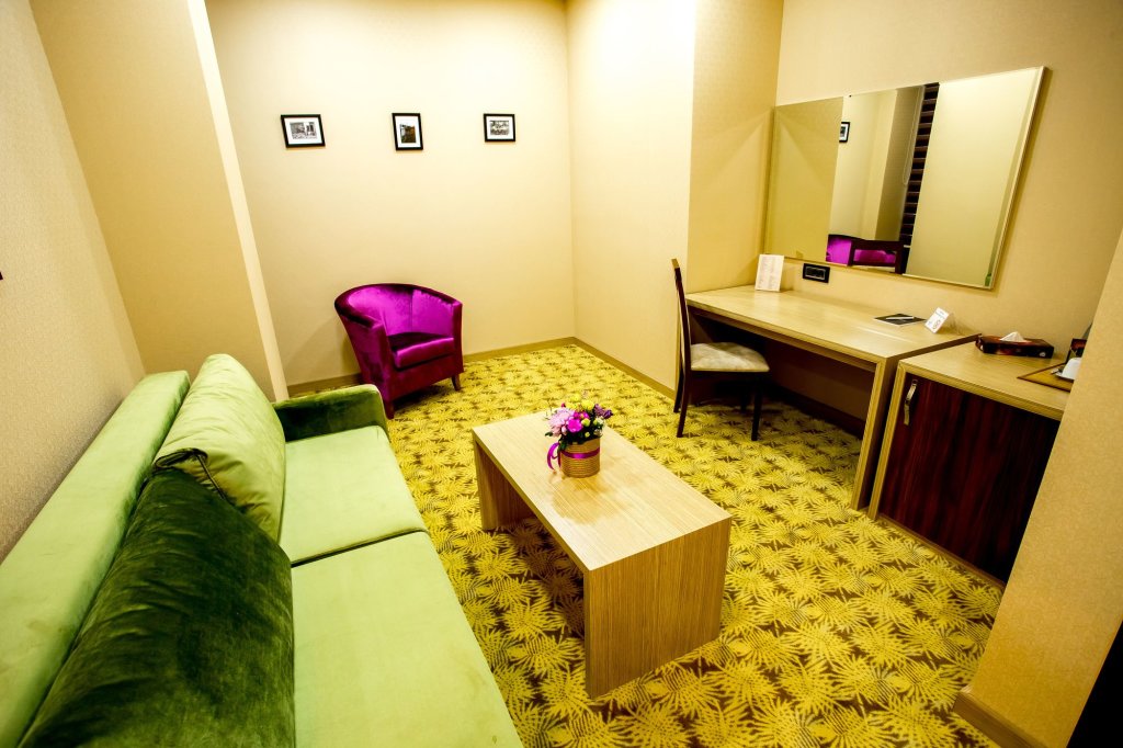 Баку: West Shine Hotel
