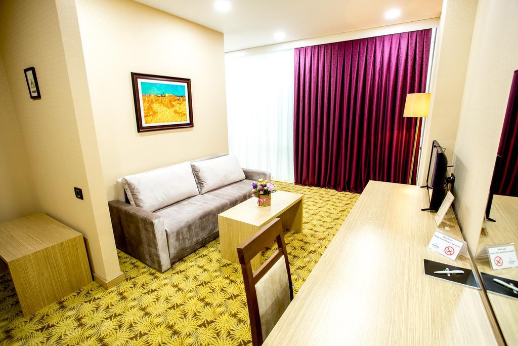 Баку: West Shine Hotel