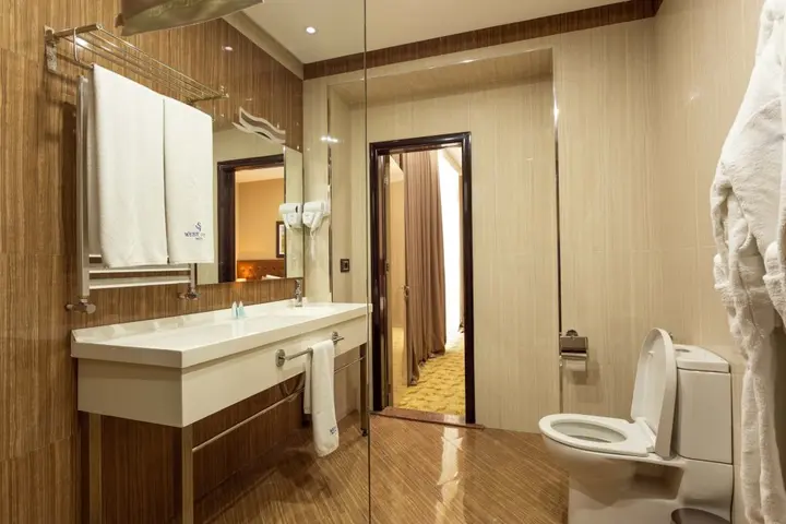 Баку: West Shine Hotel