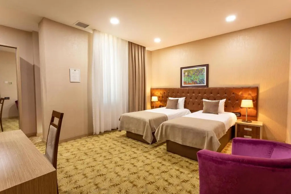 Баку: West Shine Hotel