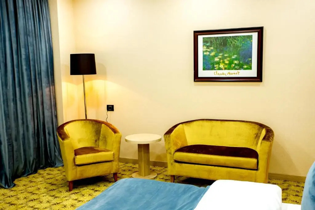 Баку: West Shine Hotel