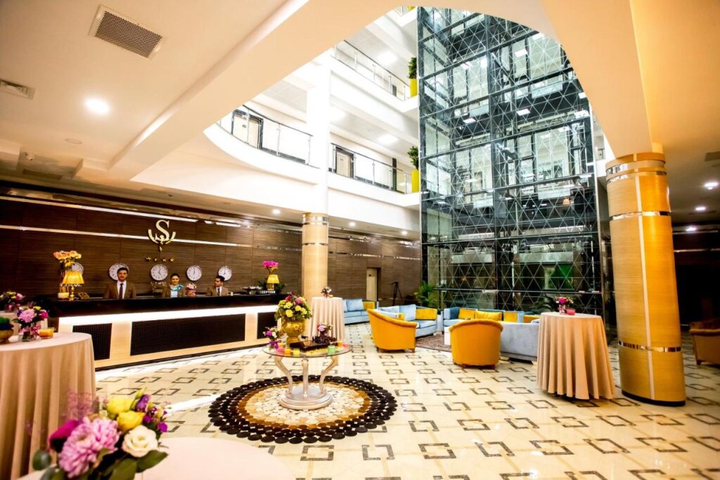 Баку: West Shine Hotel
