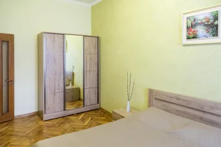 Ереван: Апартаменты Spacious 2 Bedroom in City Center