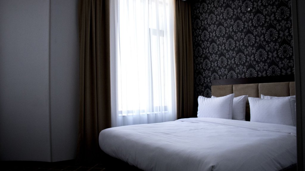 Баку: Corniche Hotel Baku