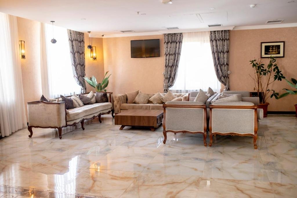Баку: Corniche Hotel Baku