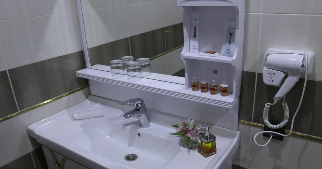 Баку: Corniche Hotel Baku
