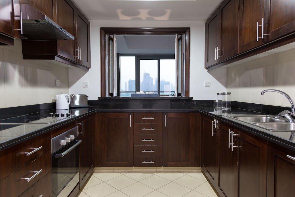 Дубай: HiGuests Vacation Homes - Golf Towers