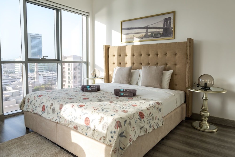 Дубай: HiGuests Vacation Homes - Golf Towers