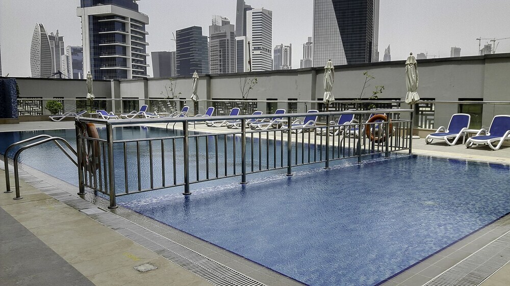 Дубай: One Perfect Stay - Studio Executive Bay