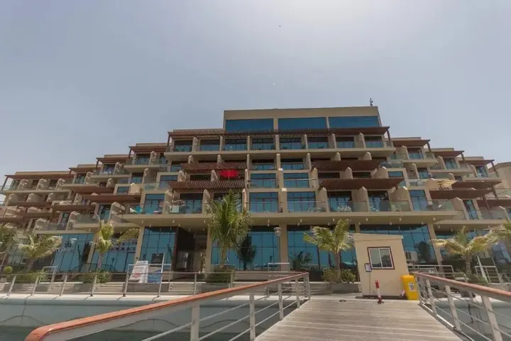 Дубай: Yanjoon Holiday Homes - Palm Views
