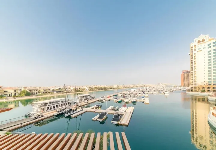 Дубай: Yanjoon Holiday Homes - Palm Views