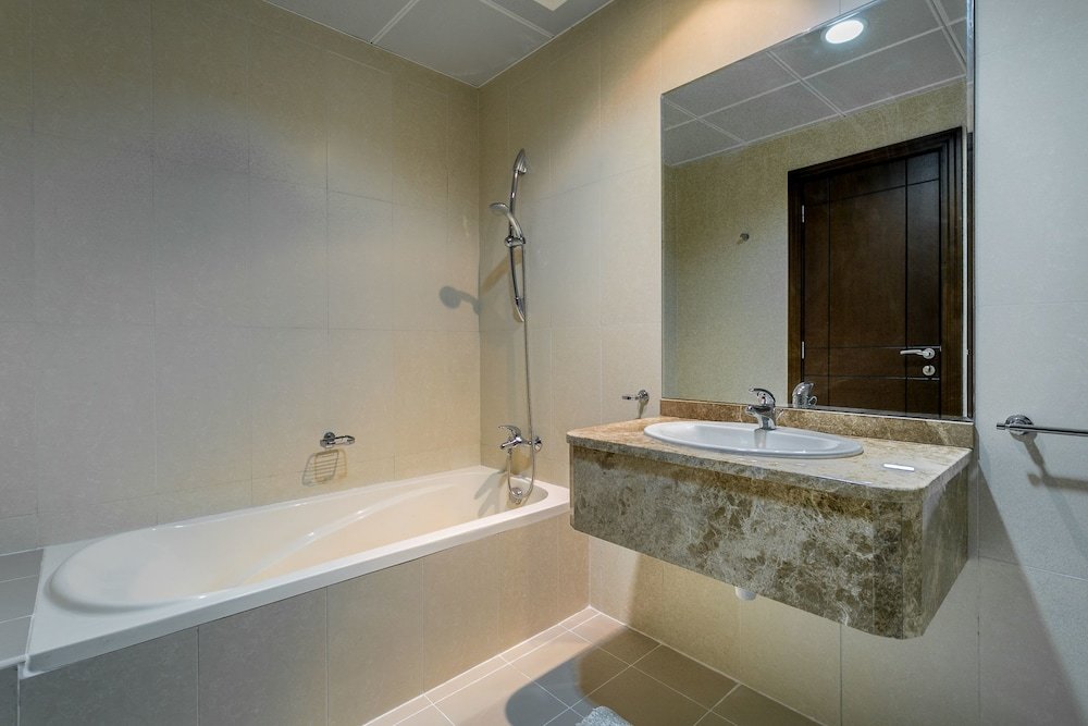 Дубай: One Perfect Stay - Al Murad Tower