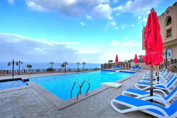 Айн-Сохна: El Jabal Sokhna Hotel