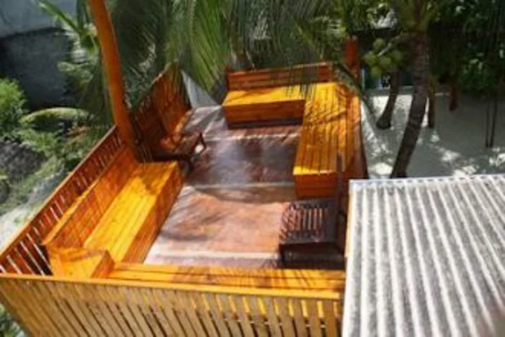 Северный атолл Мале: Local Adventure at Dhiffushi
