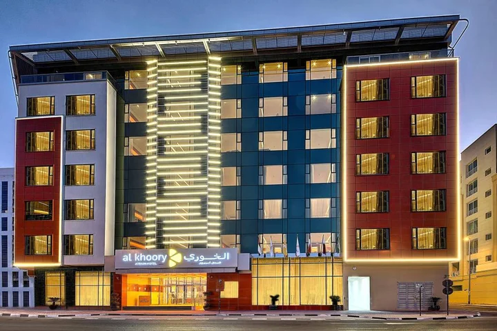 Дубай: Al Khoory Atrium Hotel