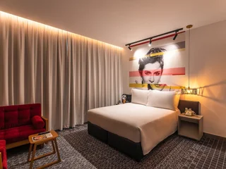 Дубай: Studio One Hotel