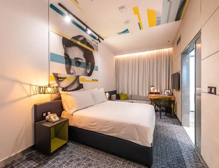 Дубай: Studio One Hotel