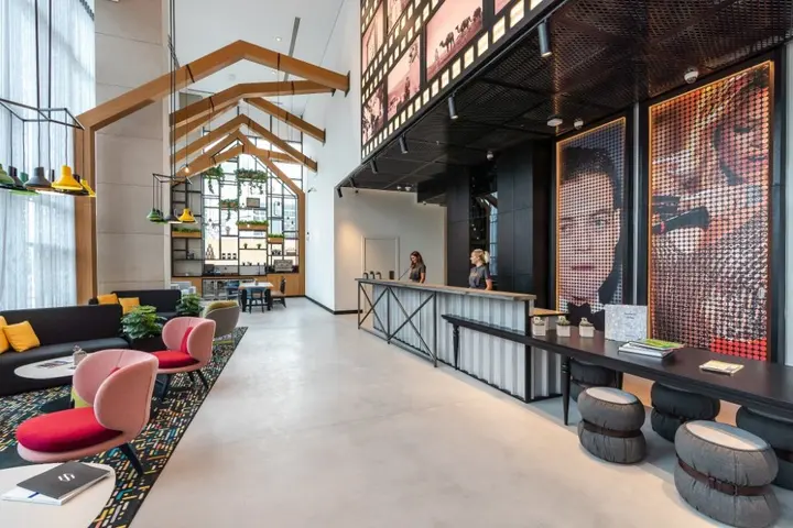 Дубай: Studio One Hotel