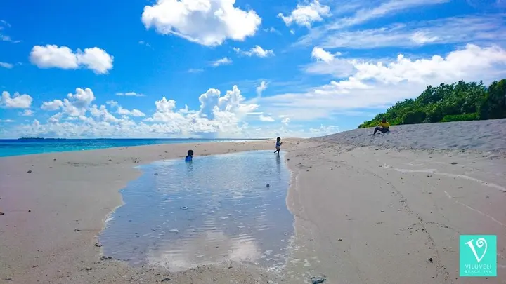 Атолл Алиф-Алиф: Отель Viluveli Beach Maldives