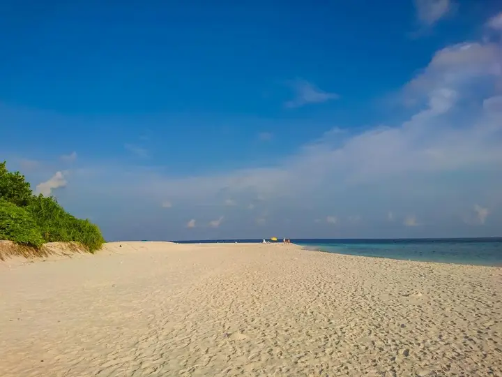 Атолл Алиф-Алиф: Отель Viluveli Beach Maldives