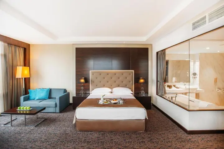 Тбилиси: Отель The Biltmore Tbilisi