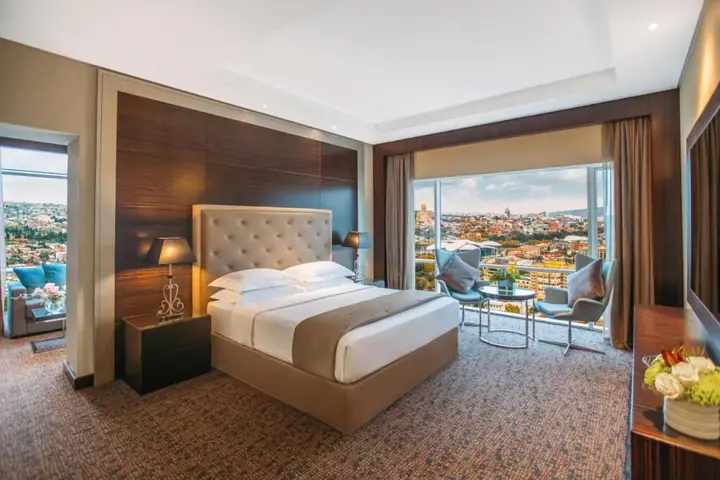 Тбилиси: Отель The Biltmore Tbilisi