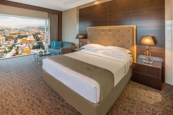 Тбилиси: Отель The Biltmore Tbilisi