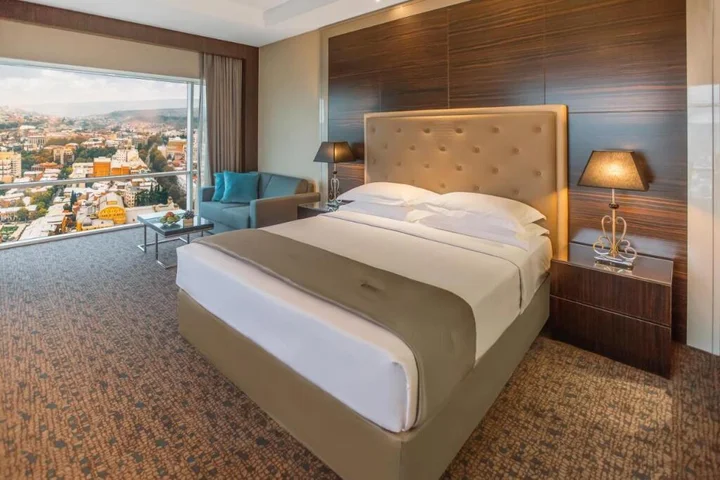 Тбилиси: Отель The Biltmore Tbilisi