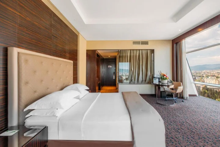 Тбилиси: Отель The Biltmore Tbilisi