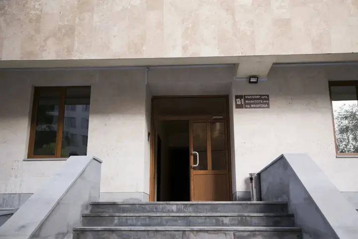 Ереван: Парк Апартаменты - на улице Арама