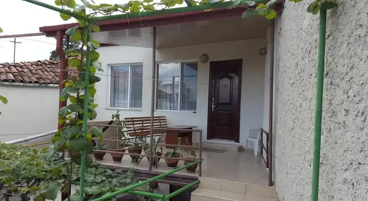 Телави: Guest House MA-GI