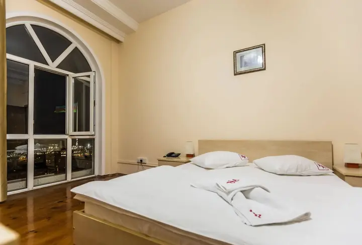Баку: Отель Red Roof