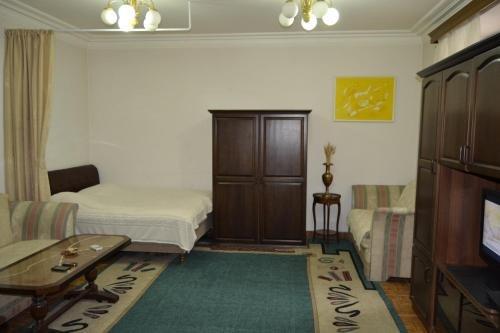 Ереван: Saryan Street Studio Apartment
